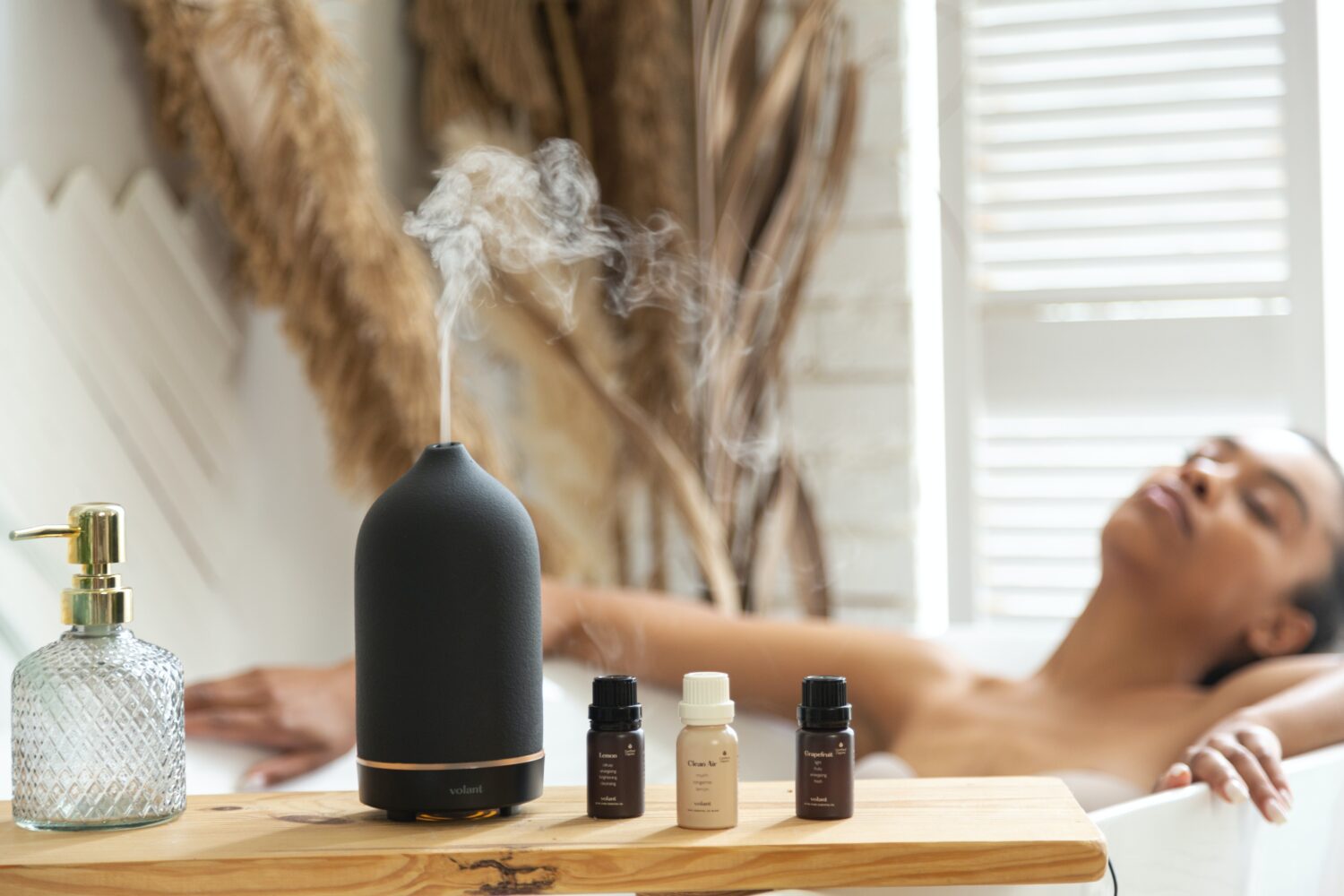 Using aromatherapy for a relaxing bath